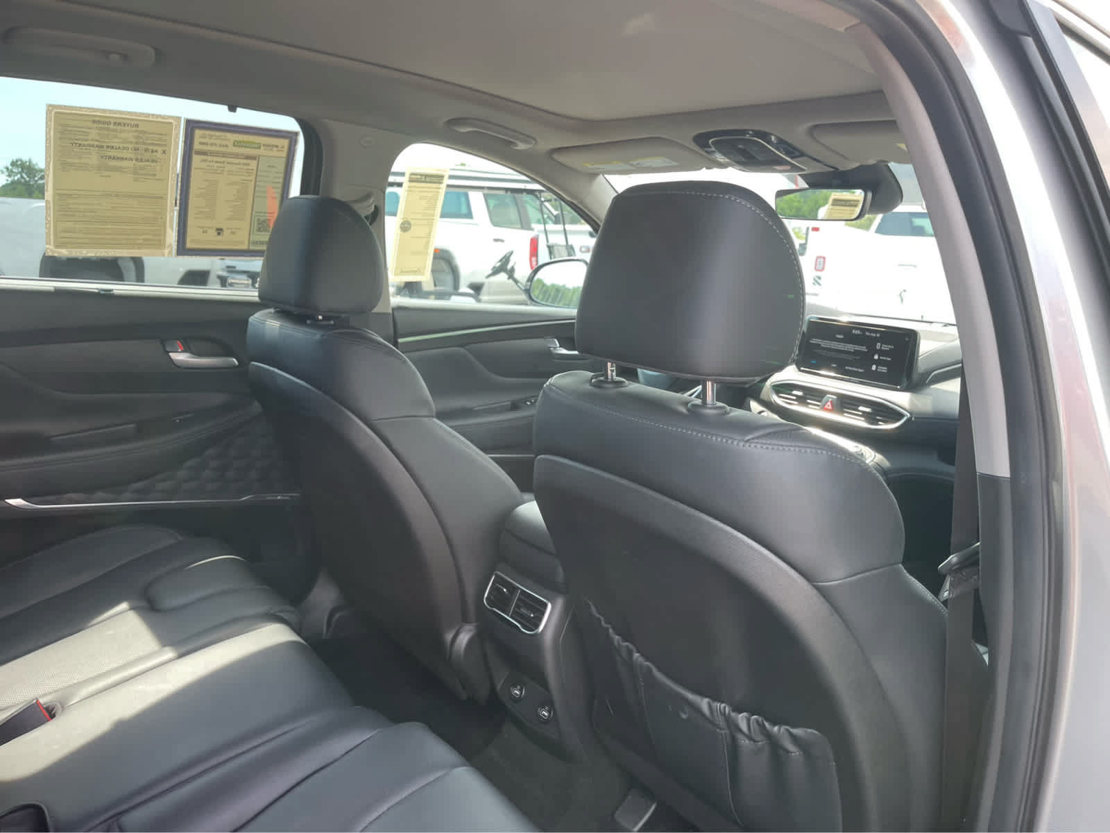 Used 2023 Hyundai Santa Fe SEL w/ Premium Package AWD/4WD image 25