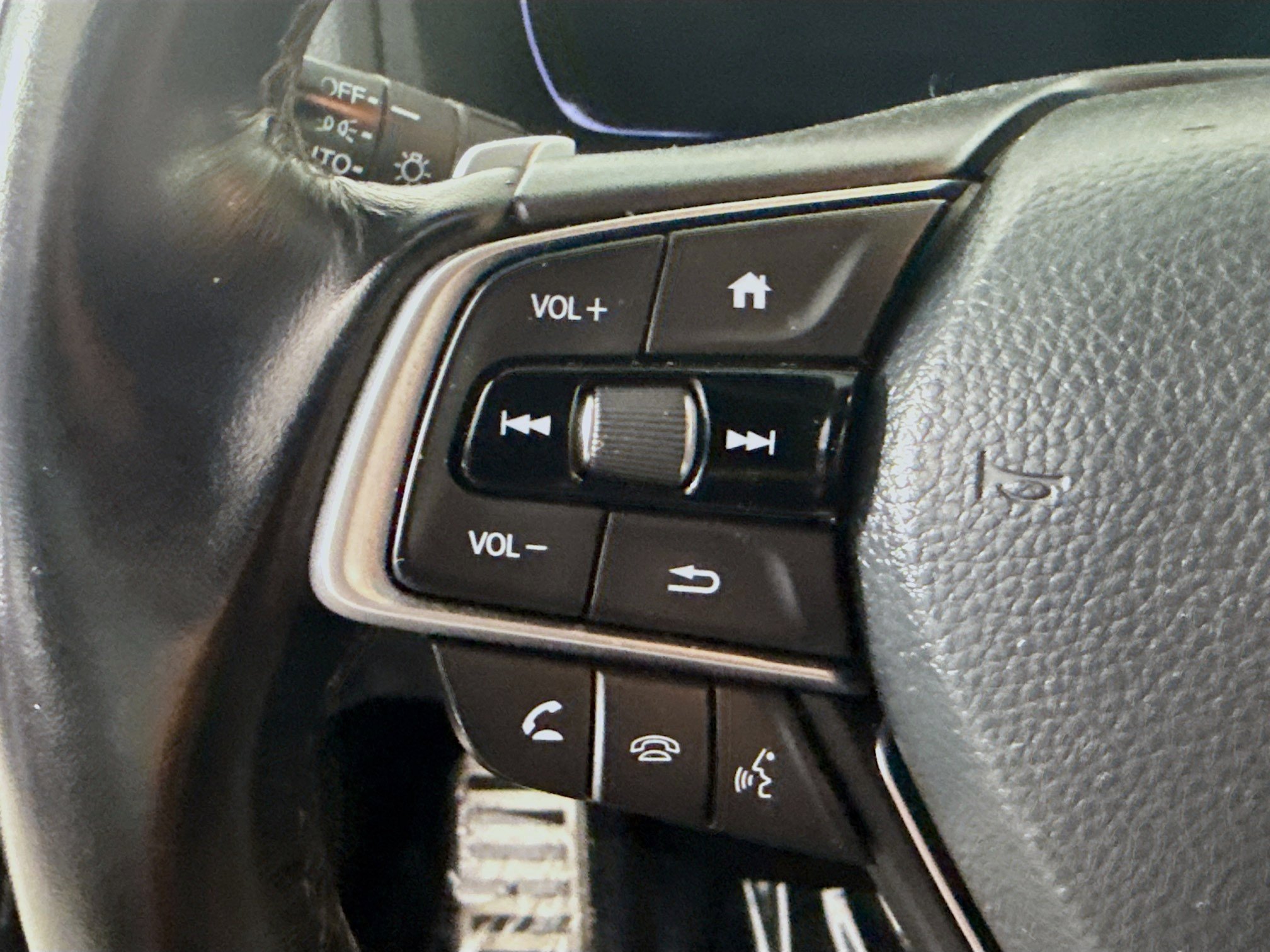 Used 2020 Honda Accord Sport image 14