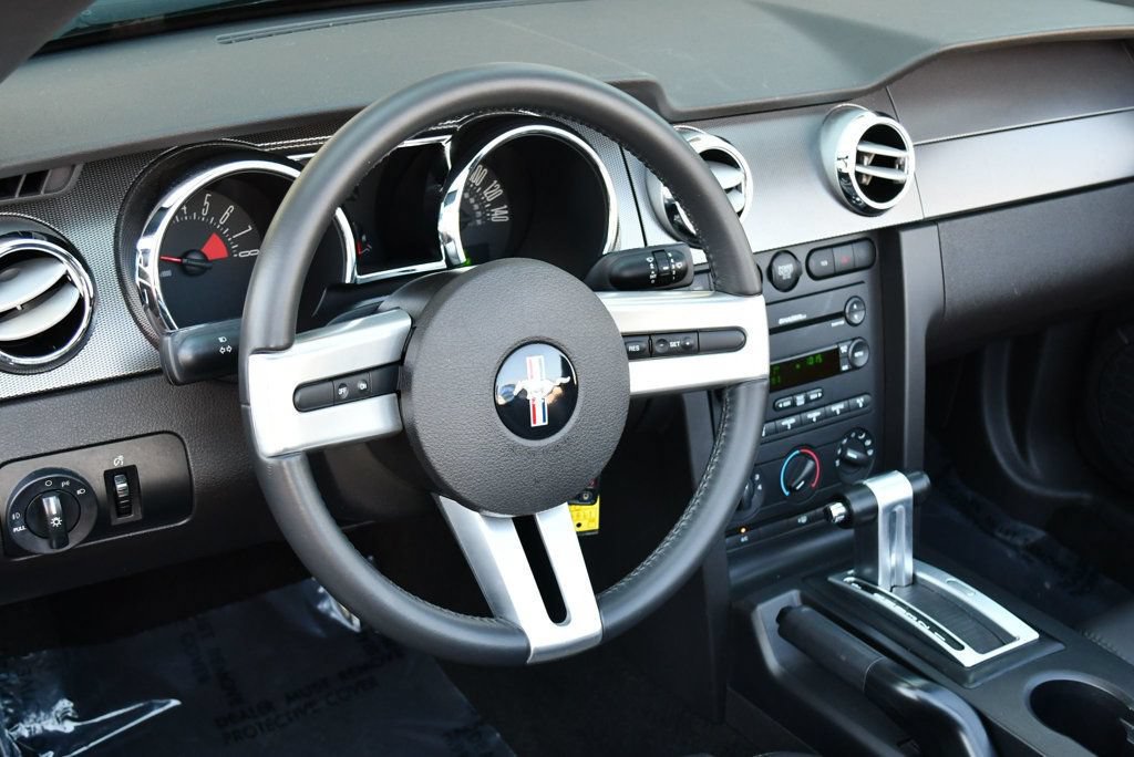 Used 2007 Ford Mustang GT RWD image 62