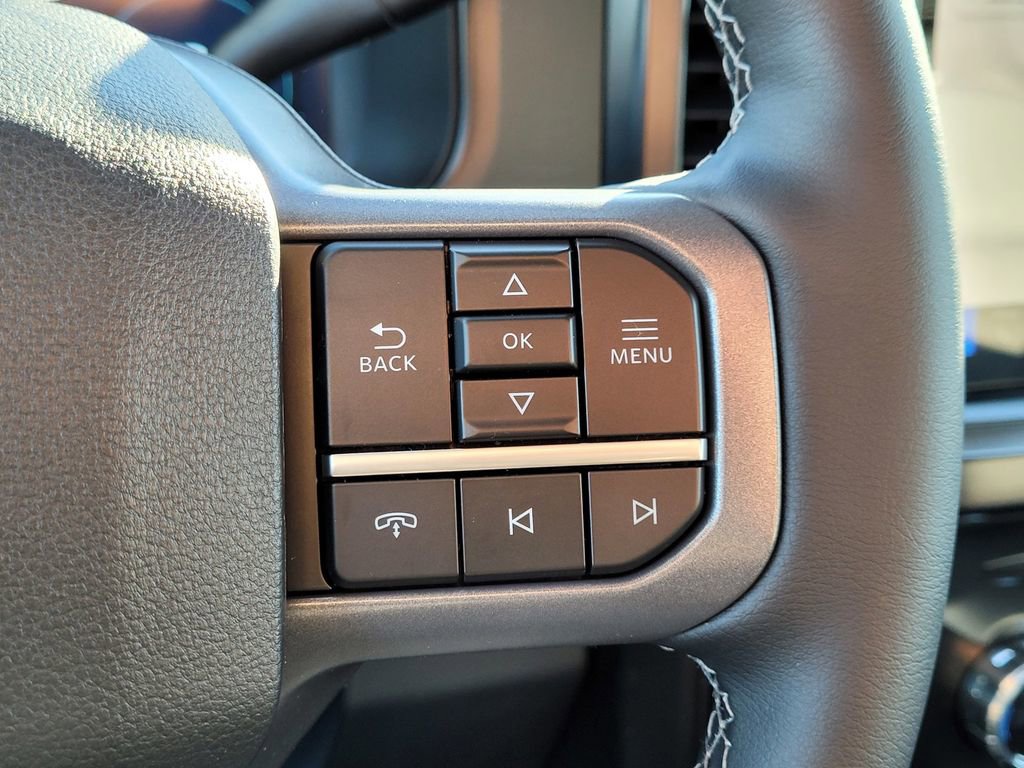 New 2026 Ford F350 Lariat w/ FX4 Off-Road Package image 39