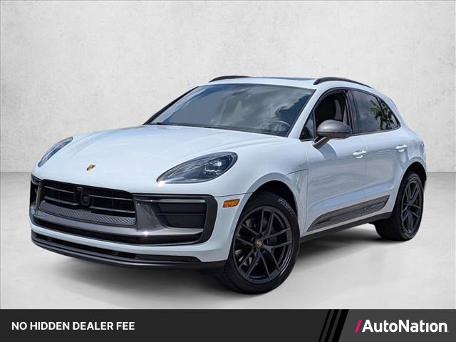 Used 2023 Porsche Macan Turbo AWD/4WD image 1