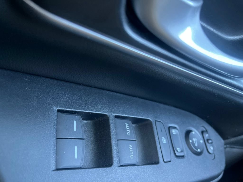 Used 2022 Honda CR-V Touring image 23