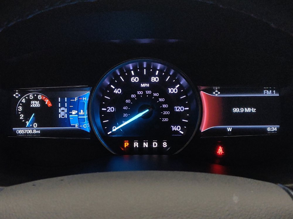 Used 2018 Ford Explorer Limited w/ Equipment Group 301A AWD/4WD image 23