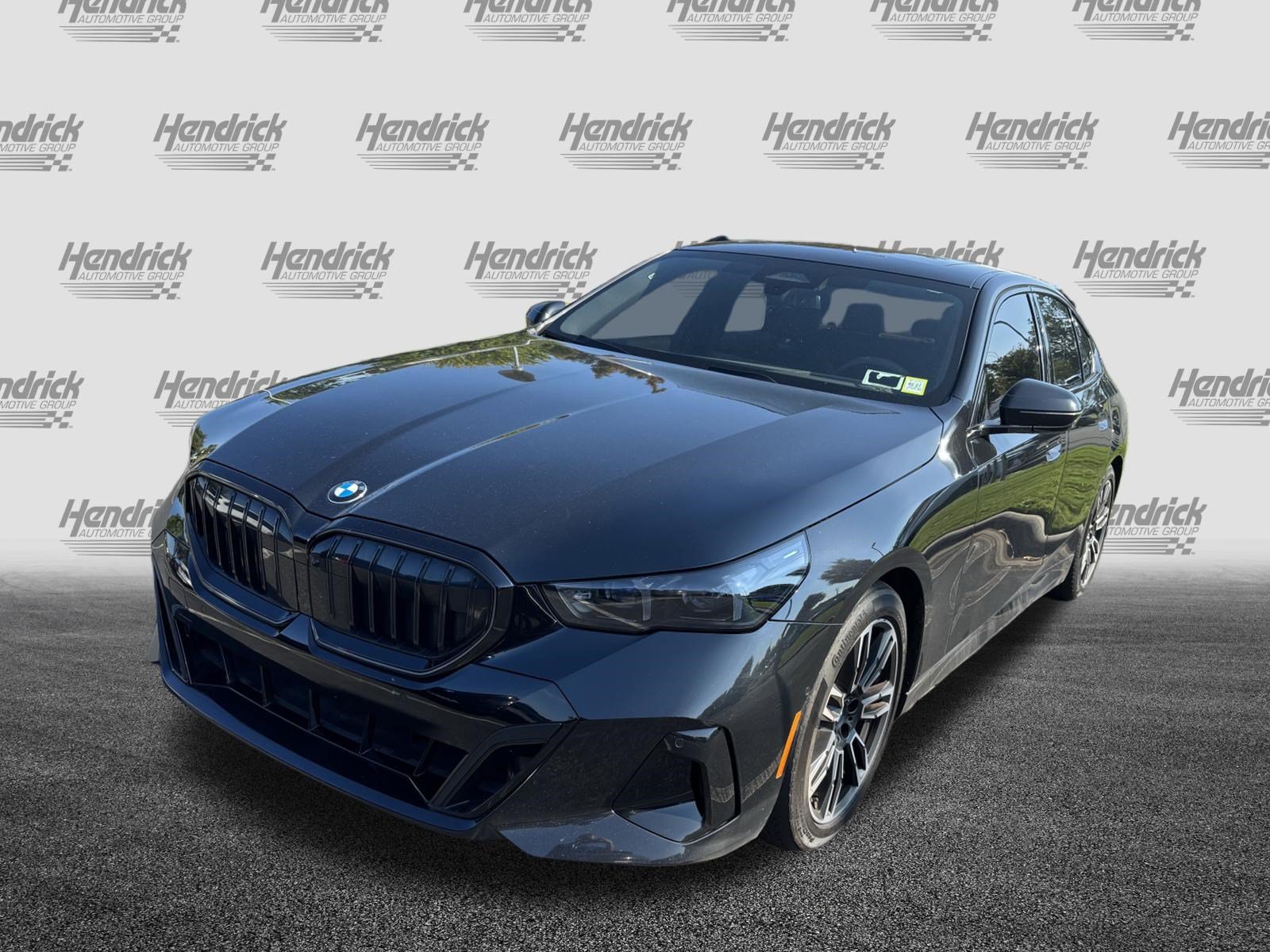 Certified 2024 BMW 530i xDrive w/ M Sport Package AWD/4WD image 6