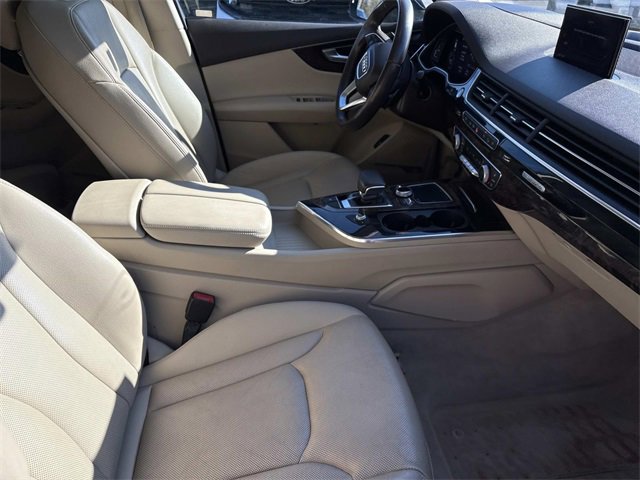 Used 2018 Audi Q7 3.0T Prestige w/ Prestige Package image 25