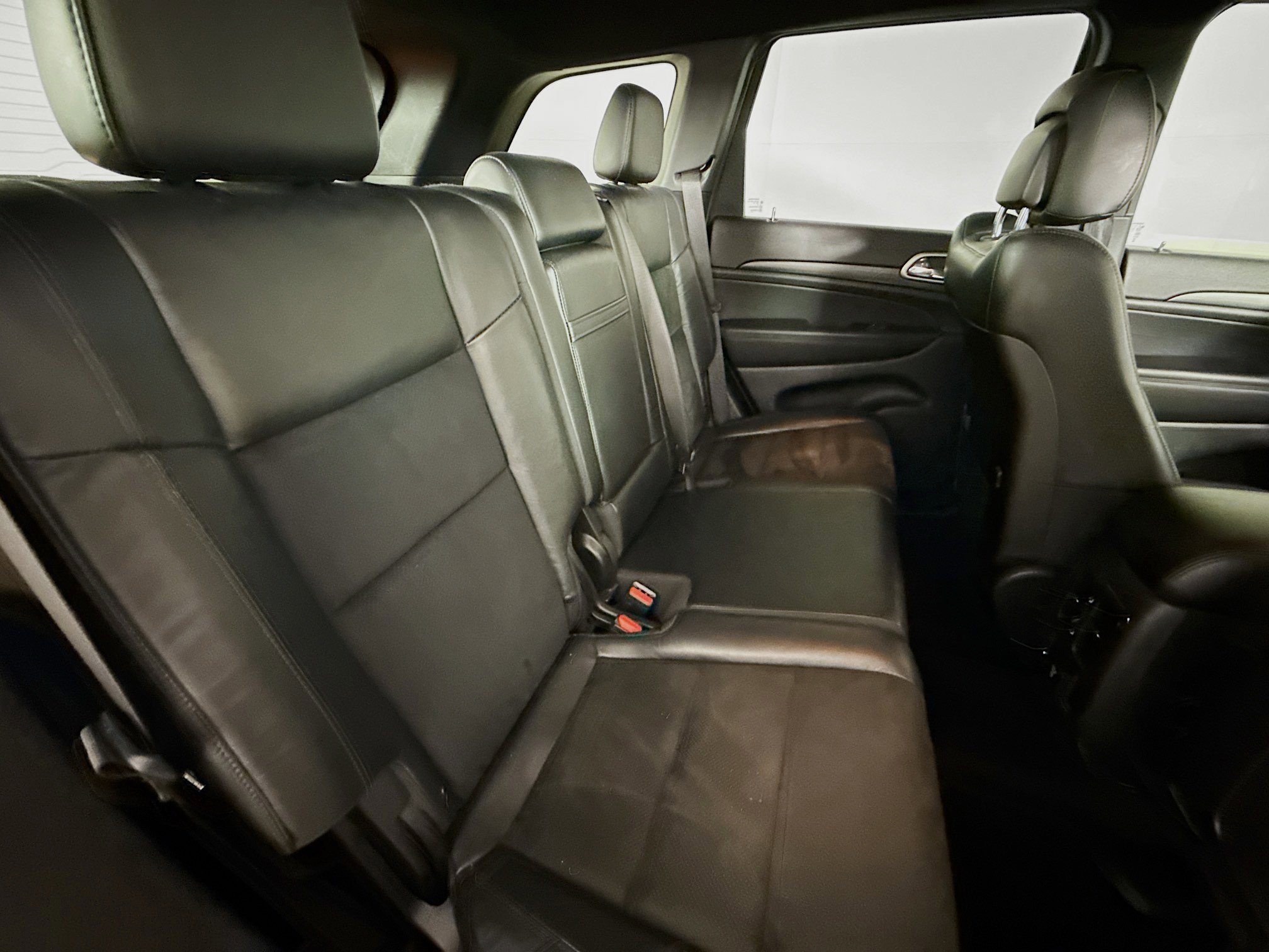 Used 2021 Jeep Grand Cherokee Laredo X image 33