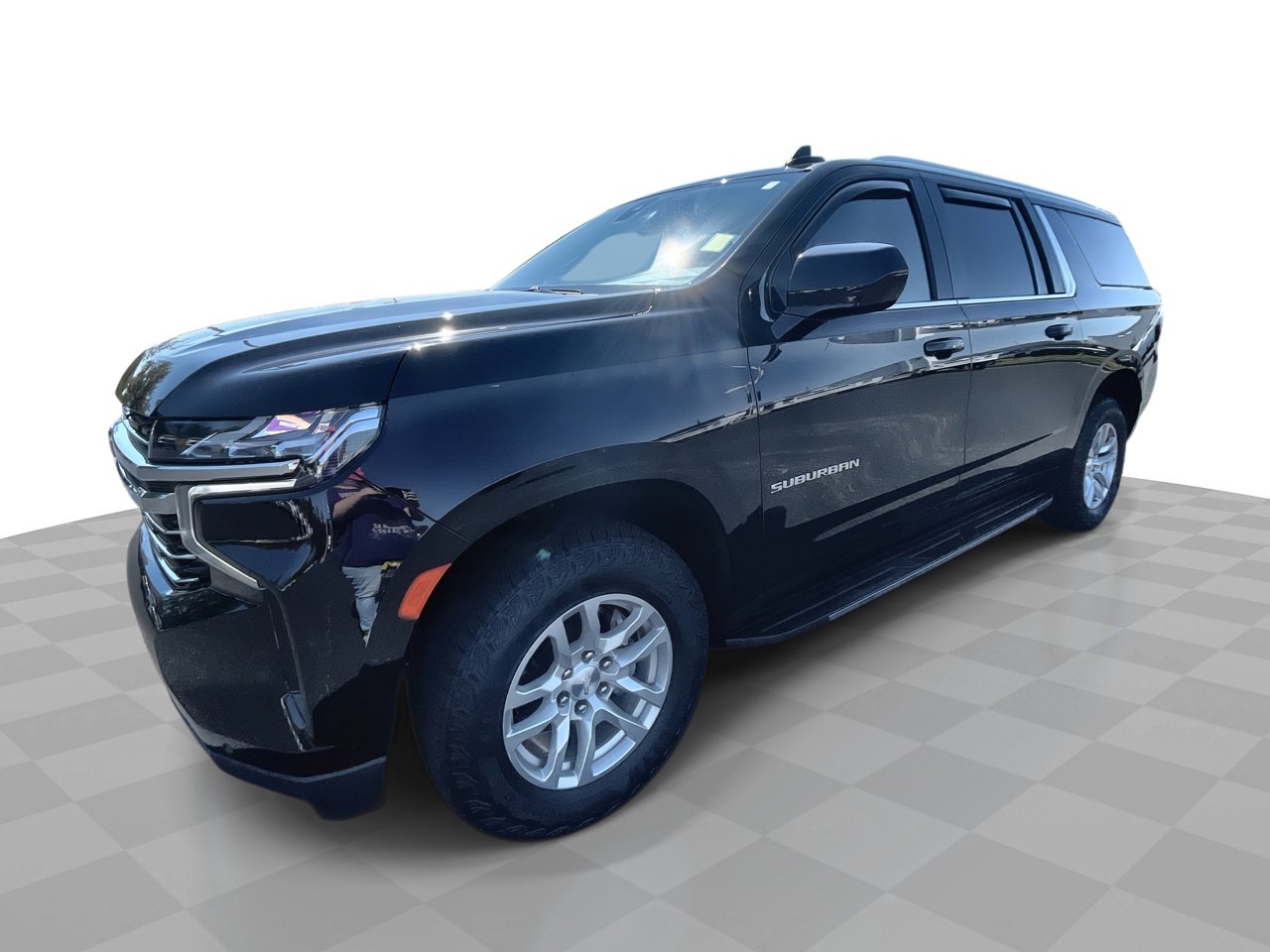 Used 2022 Chevrolet Suburban LT image 1
