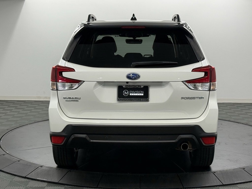 Used 2024 Subaru Forester Limited image 8