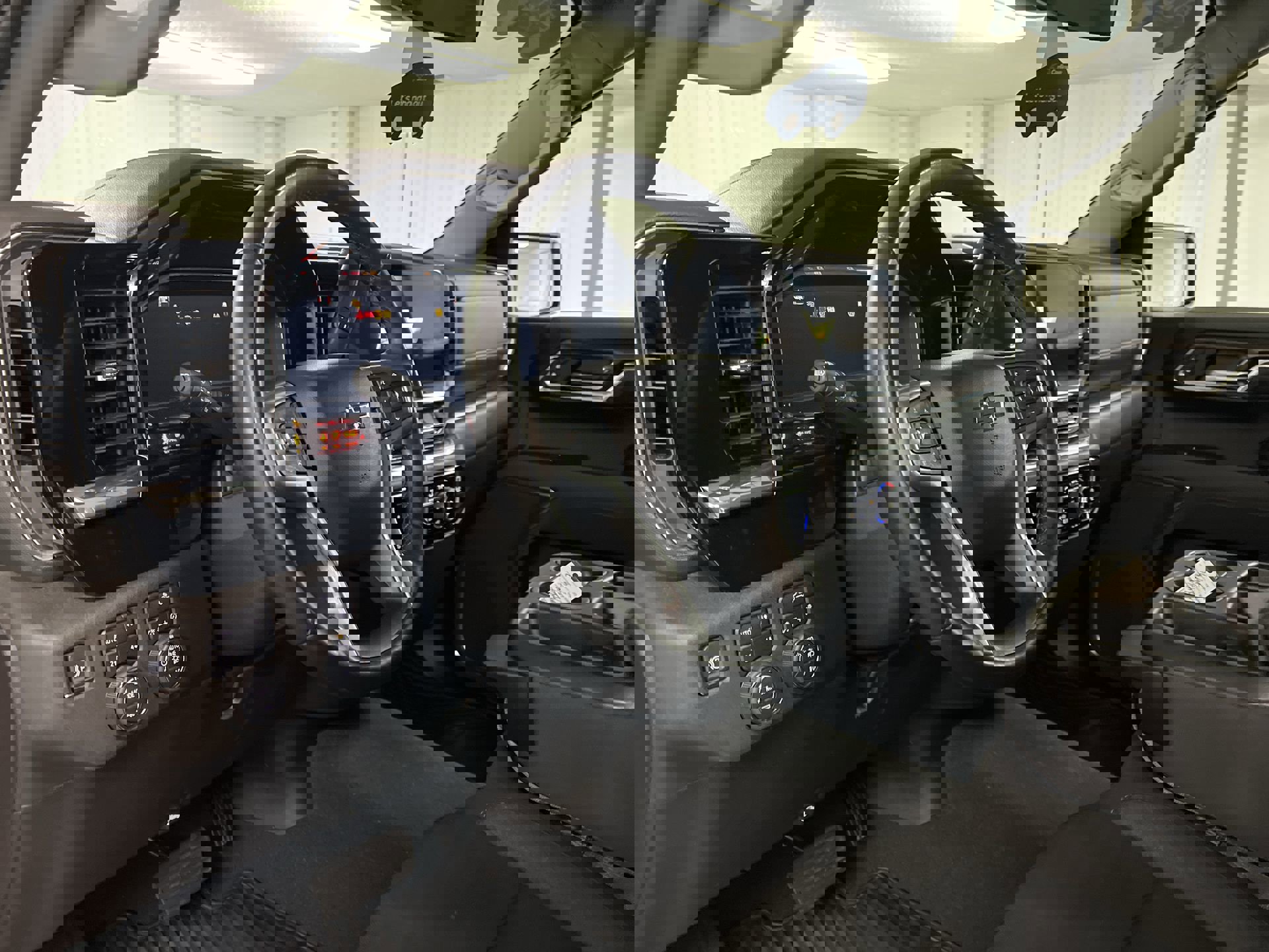 Certified 2024 Chevrolet Silverado 1500 RST w/ Z71 Off-Road Package image 45