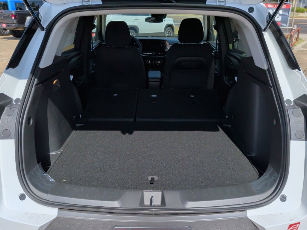 New 2026 Chevrolet TrailBlazer LS w/ LS Convenience Package FWD image 34