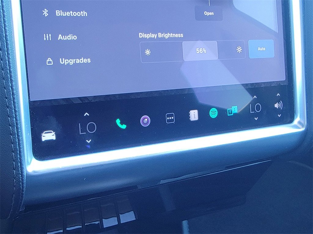 Used 2015 Tesla Model S image 27