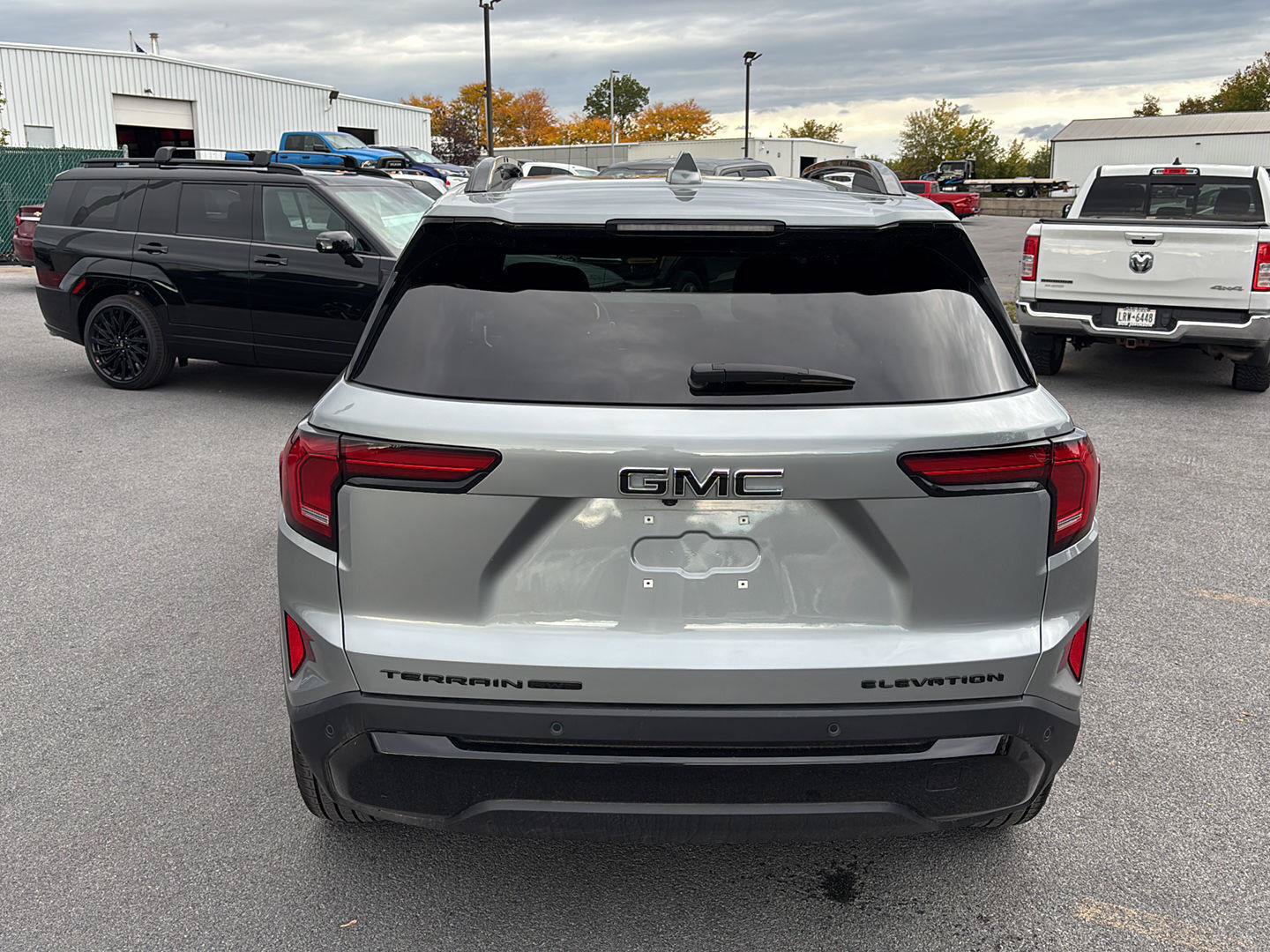 Used 2026 GMC Terrain Elevation w/ Elevation Premium Package AWD/4WD image 23