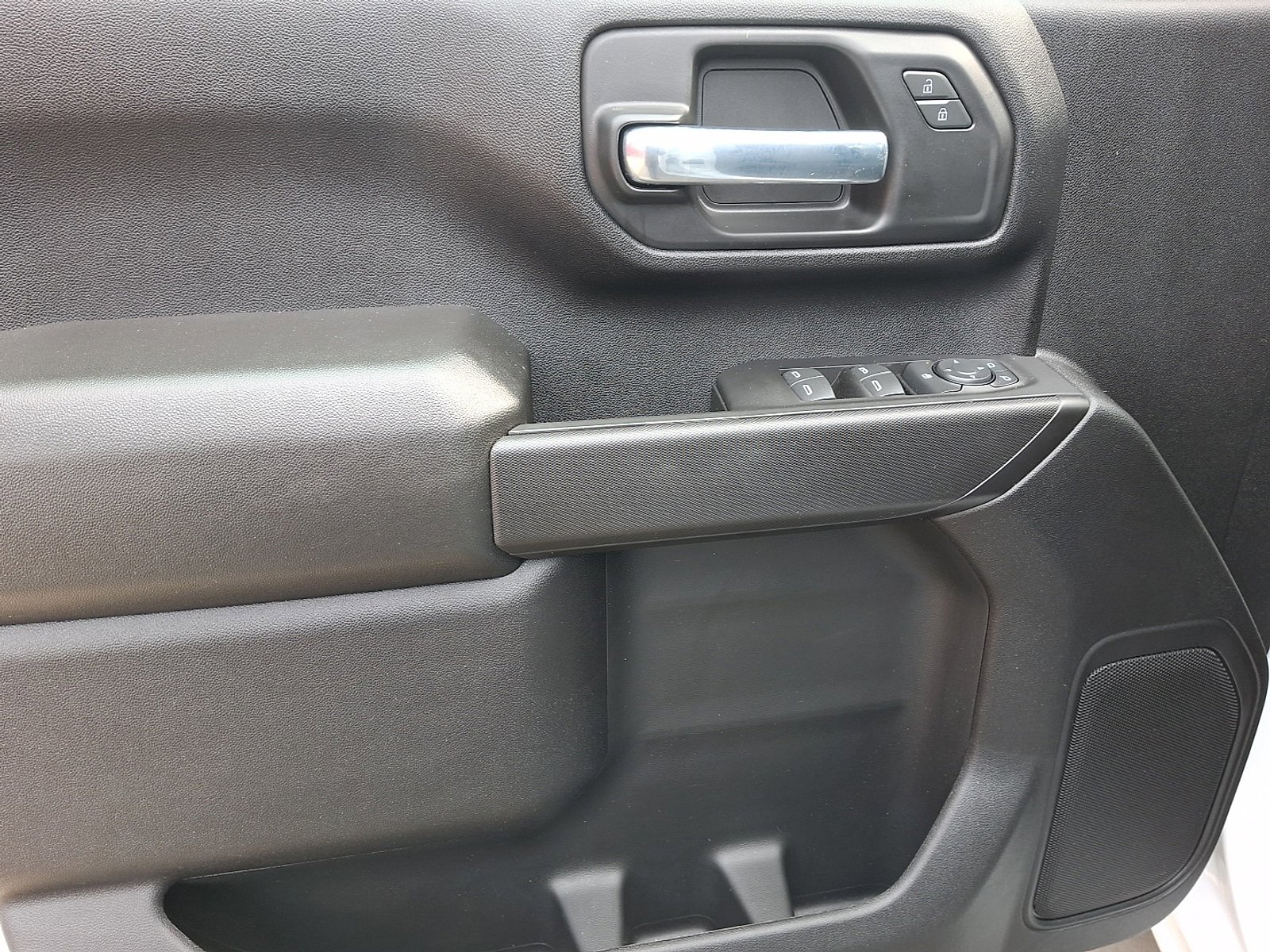 New 2025 GMC Sierra 3500 Pro w/ Convenience Package image 12