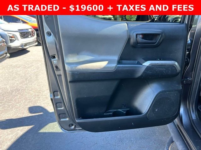 Used 2017 Toyota Tacoma SR5 w/ Tow Package image 13
