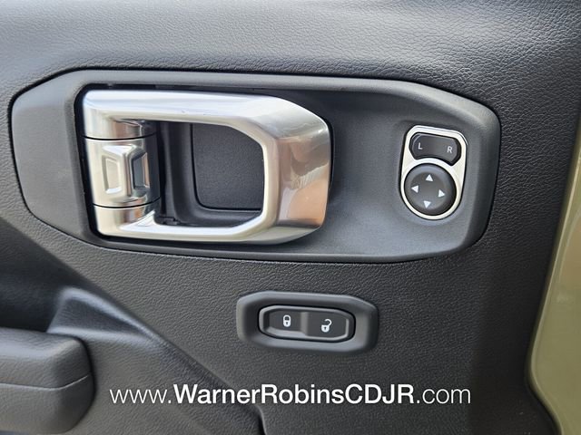 New 2025 Jeep Gladiator Sport image 28