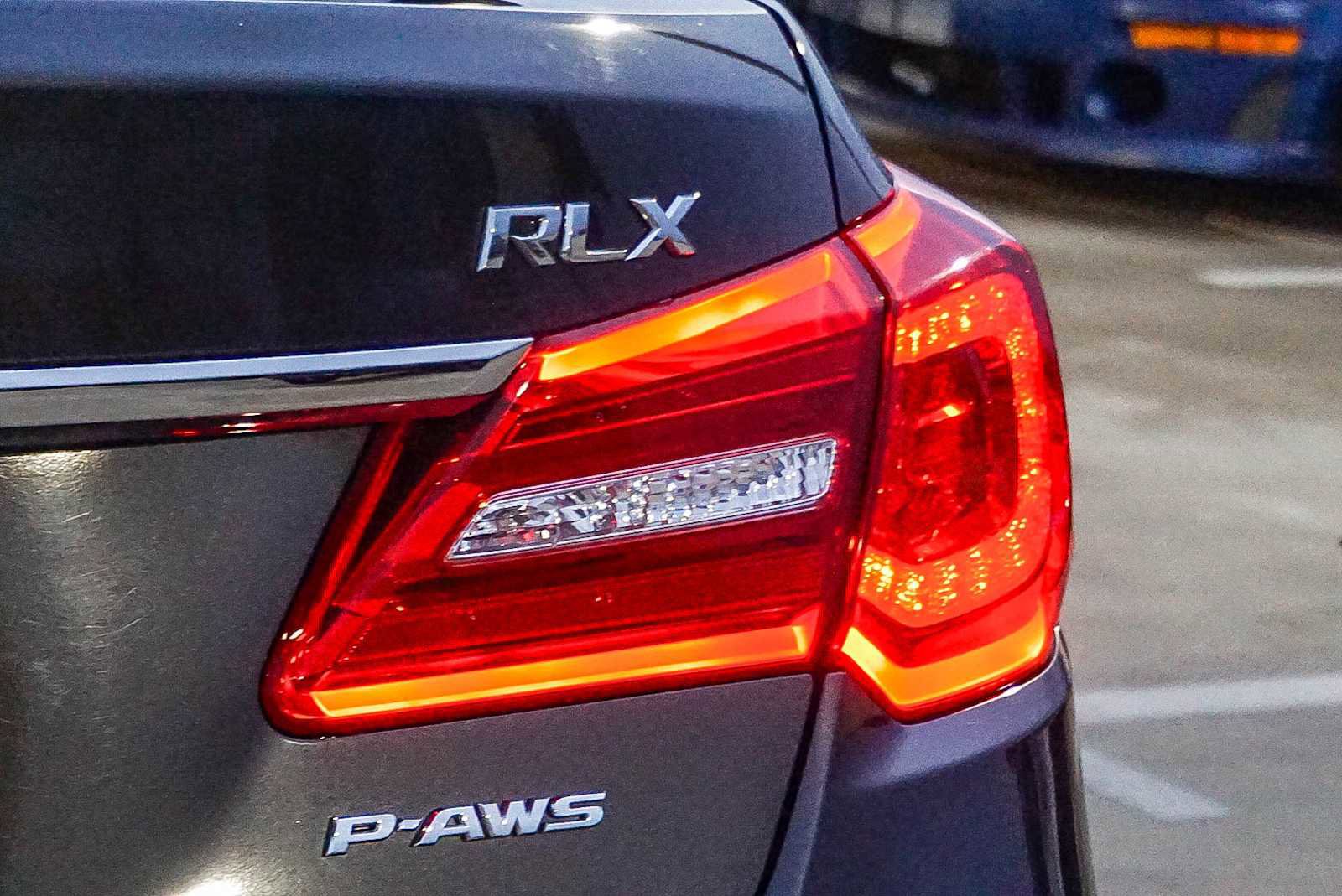 Used 2014 Acura RLX w/ Advance Package image 11