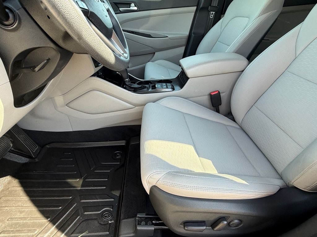 Used 2020 Hyundai Tucson Value FWD image 12