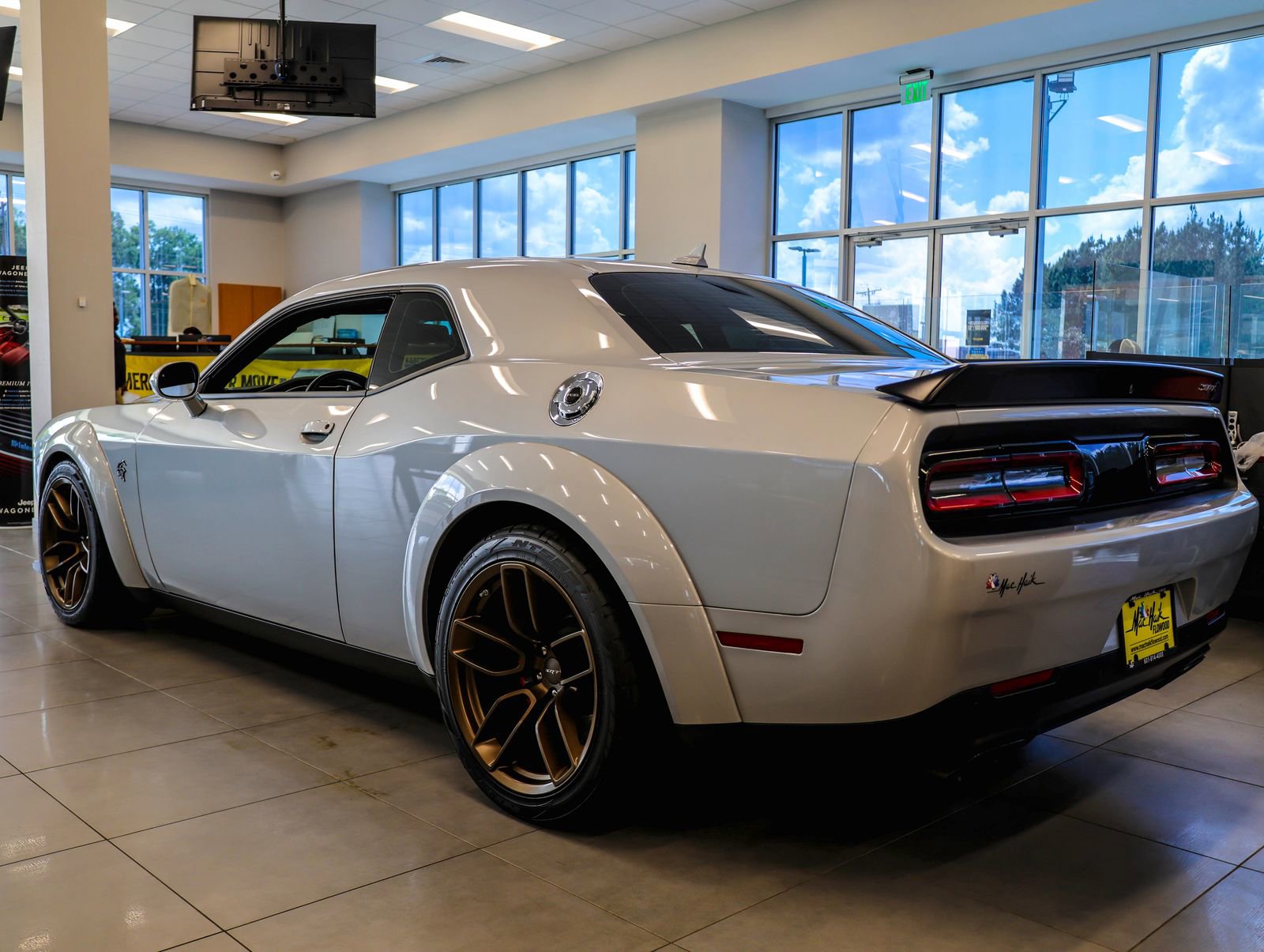 Used 2023 Dodge Challenger SRT Hellcat image 6