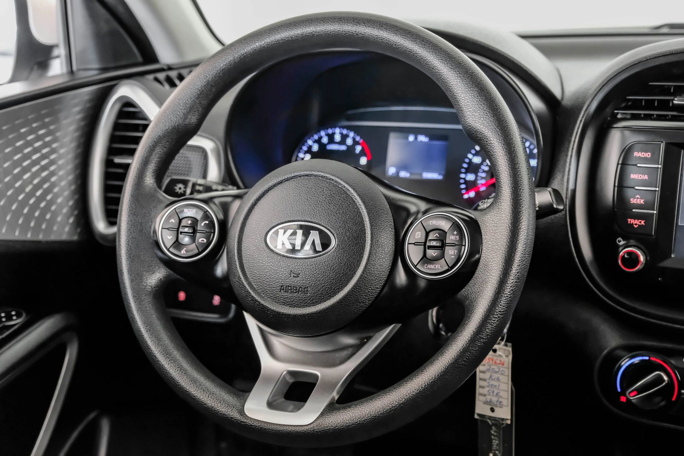 Used 2020 Kia Soul LX image 19