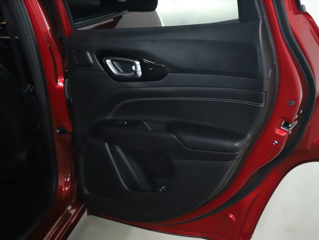 Used 2024 Jeep Compass Limited w/ High Altitude Package image 33