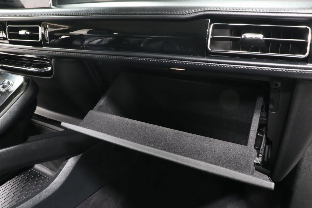 Used 2023 Lincoln Nautilus AWD w/ Premium Package image 33