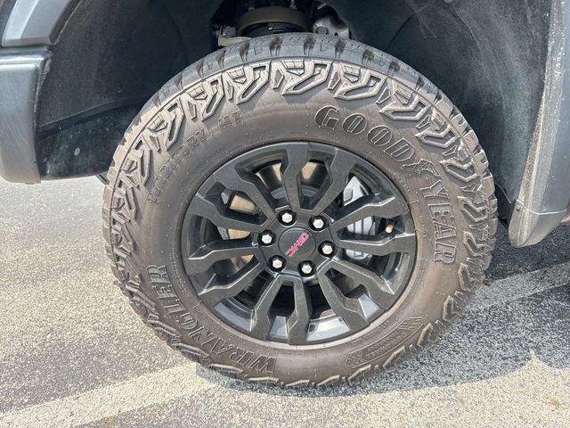 Used 2023 GMC Sierra 1500 AT4X AWD/4WD image 10