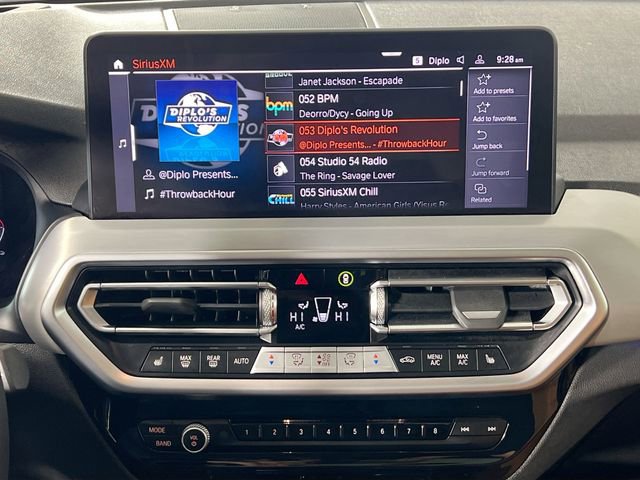 Used 2025 BMW X4 xDrive30i image 13