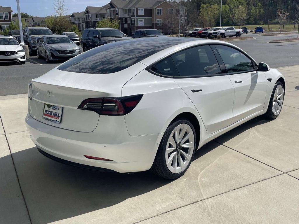 Used 2021 Tesla Model 3 Standard Range Plus image 6