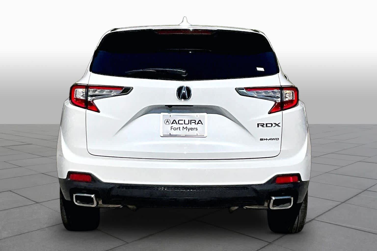 Certified 2025 Acura RDX SH-AWD image 5