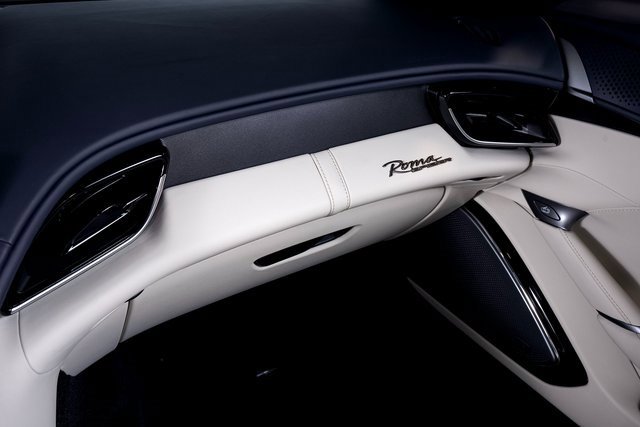 Used 2025 Ferrari Roma Spider image 43