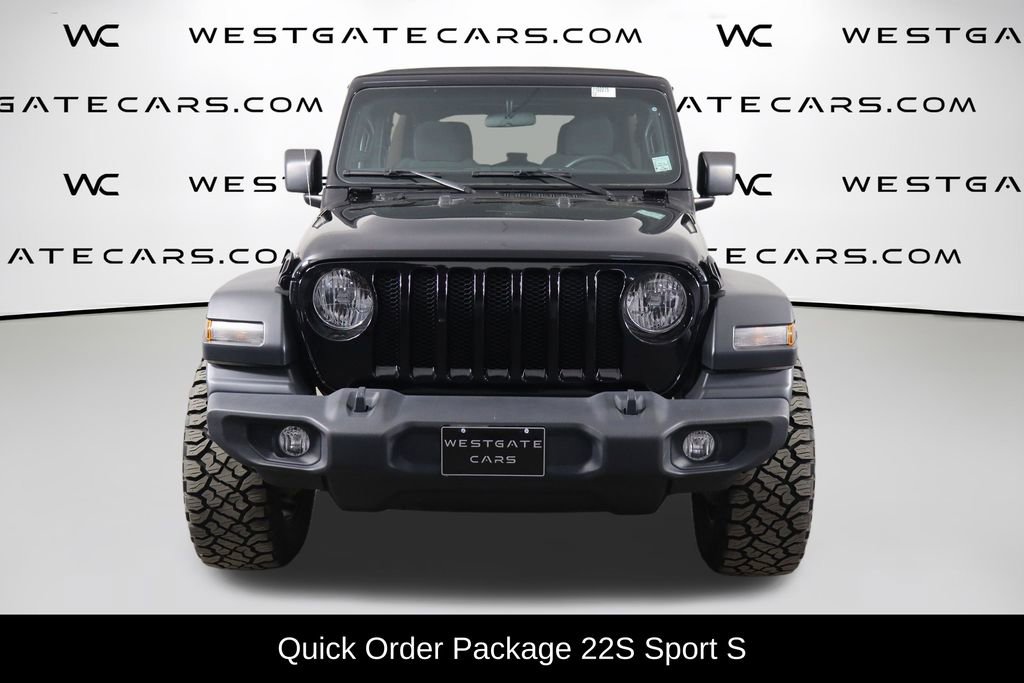 Used 2023 Jeep Wrangler Unlimited Sport AWD/4WD image 2