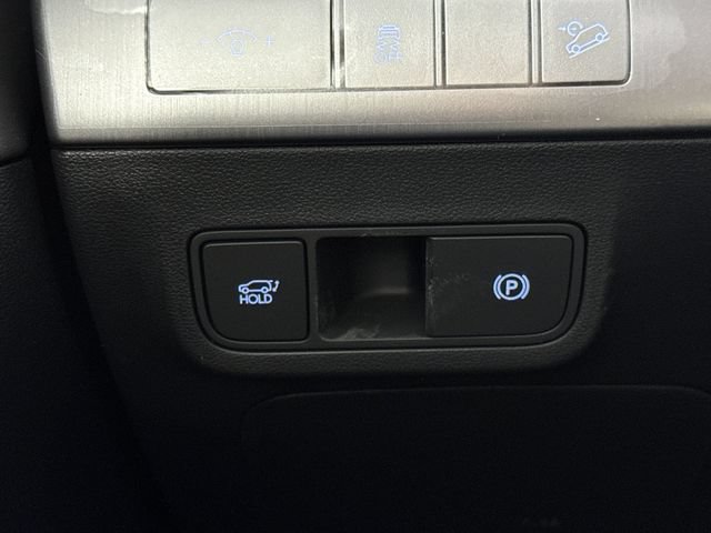 Used 2026 Hyundai Kona Limited AWD/4WD image 18