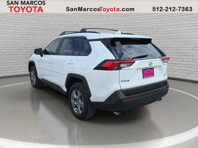 Used 2025 Toyota RAV4 LE image 7