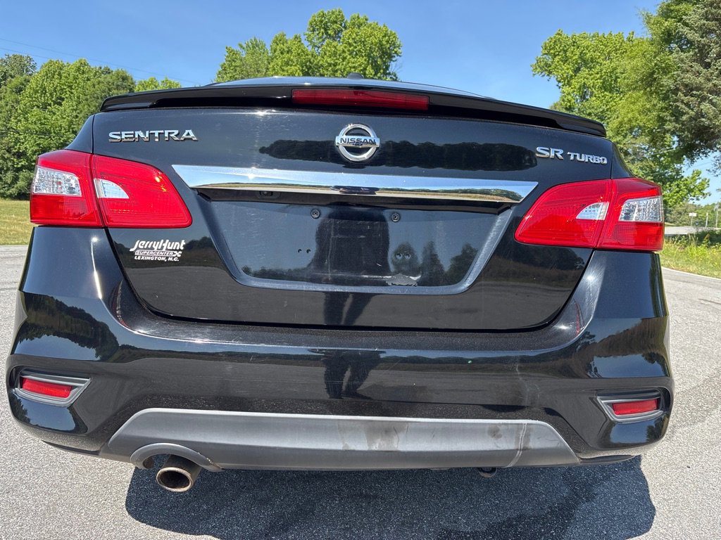 Used 2017 Nissan Sentra SR Turbo w/ SR Midnight Edition FWD image 4