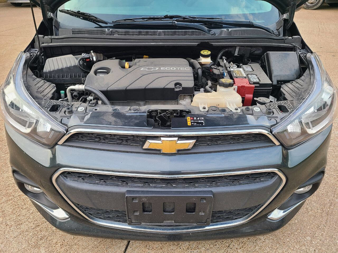 Used 2018 Chevrolet Spark LT image 26