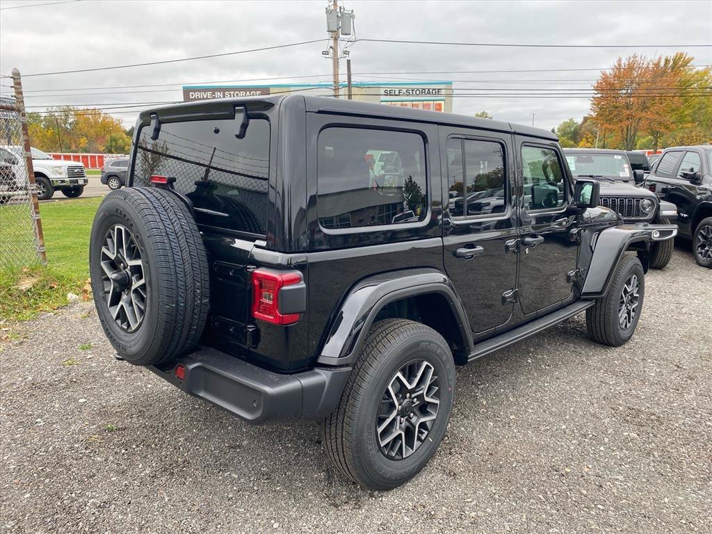 New 2027 Jeep Wrangler Unlimited Sahara AWD/4WD image 4