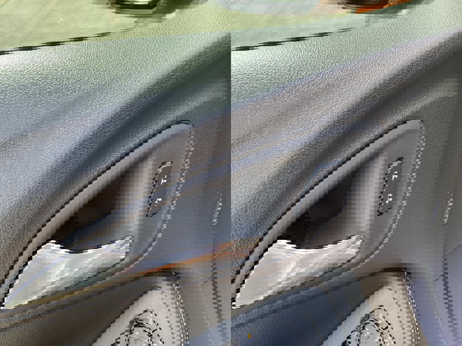 Used 2022 Buick Encore GX Select image 19