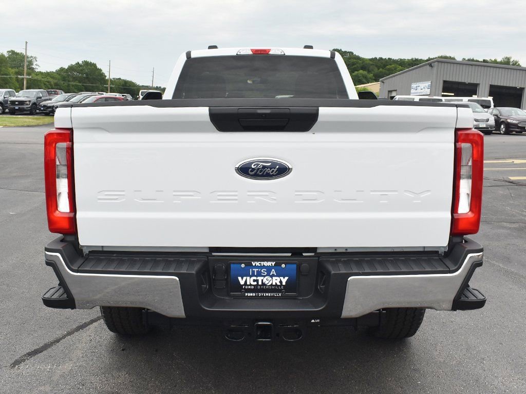 New 2025 Ford F350 XLT image 27