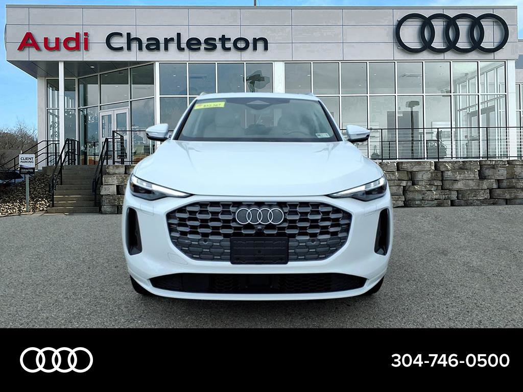 Used 2025 Audi Q5 Premium Plus w/ Premium Plus AWD/4WD image 8