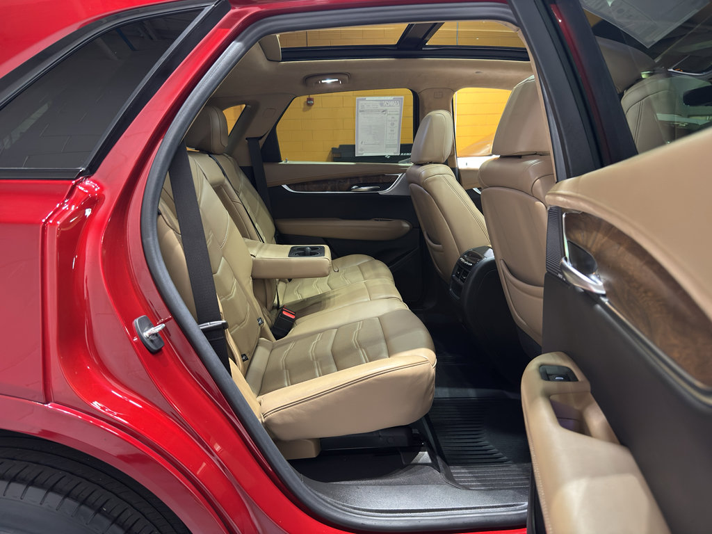 Used 2022 Cadillac XT5 Sportv w/ Platinum Package image 20