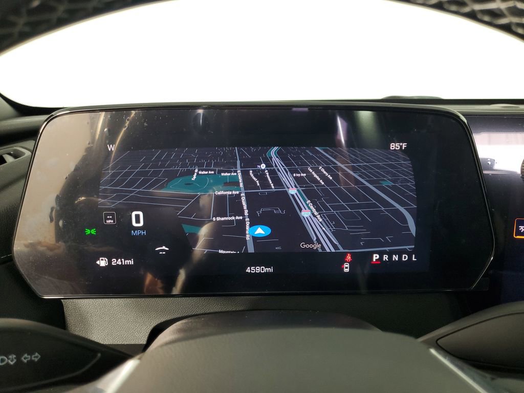 Used 2026 Chevrolet Traverse LT w/ Driver Confidence Package image 25