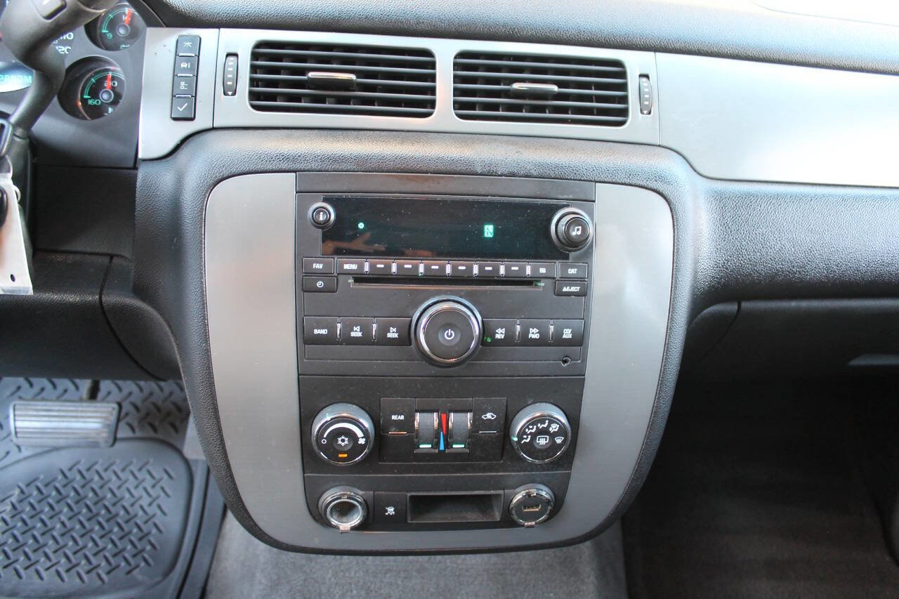 Used 2010 Chevrolet Tahoe LS image 32
