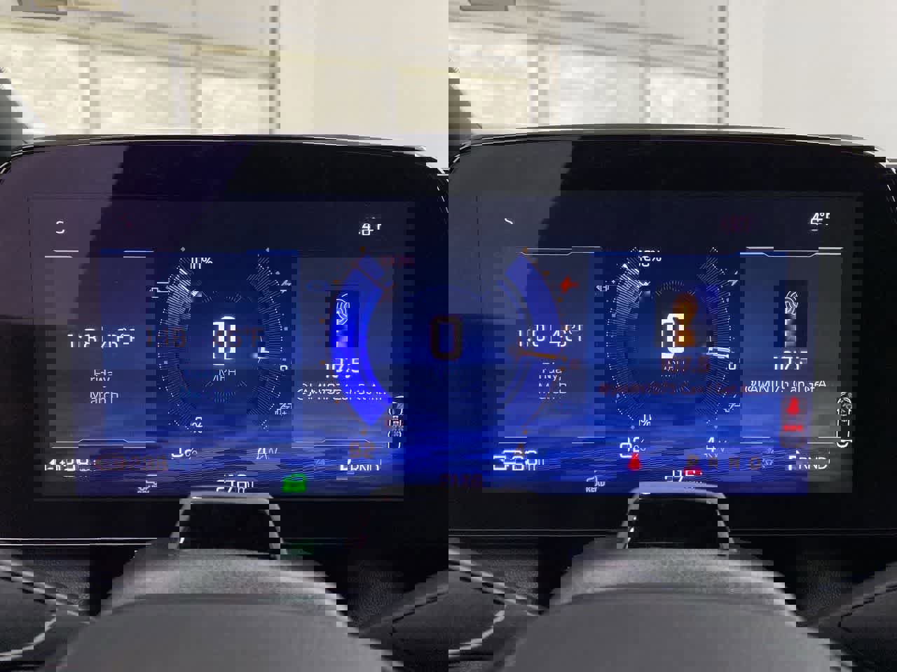 Used 2024 Chevrolet Equinox EV RS image 26