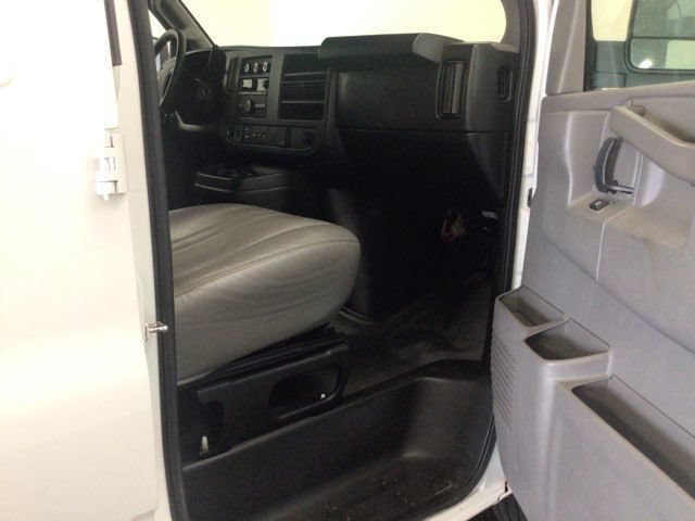 Used 2020 Chevrolet Express 2500 Extended w/ Driver Convenience Package RWD image 8