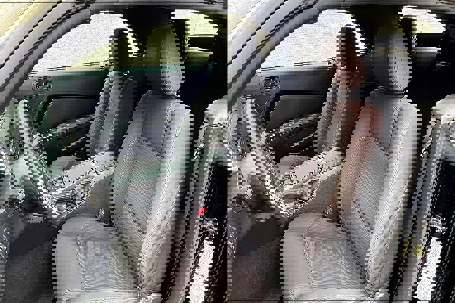 Used 2013 Ford Mustang Convertible image 6