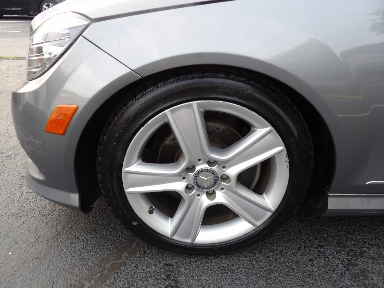 Used 2011 Mercedes-Benz C 300 4MATIC Sedan image 30