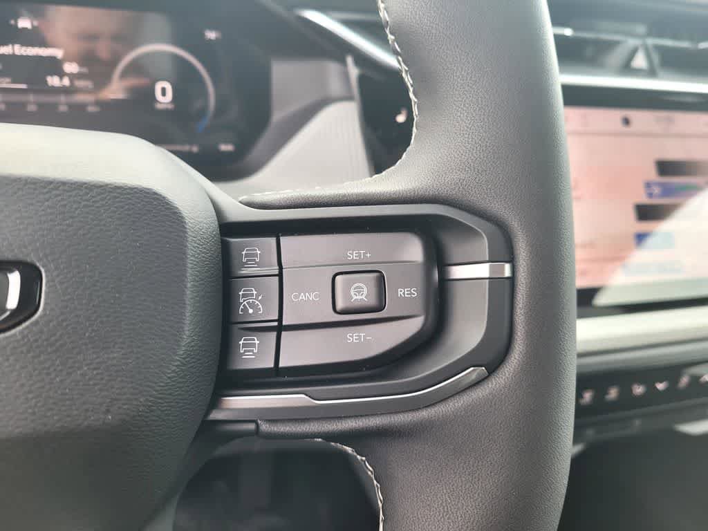 New 2026 Jeep Cherokee Laredo AWD/4WD image 19