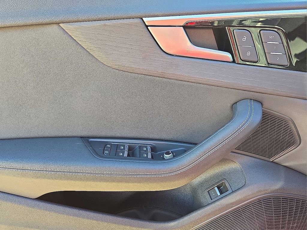 Used 2024 Audi A4 2.0T Premium Plus image 21