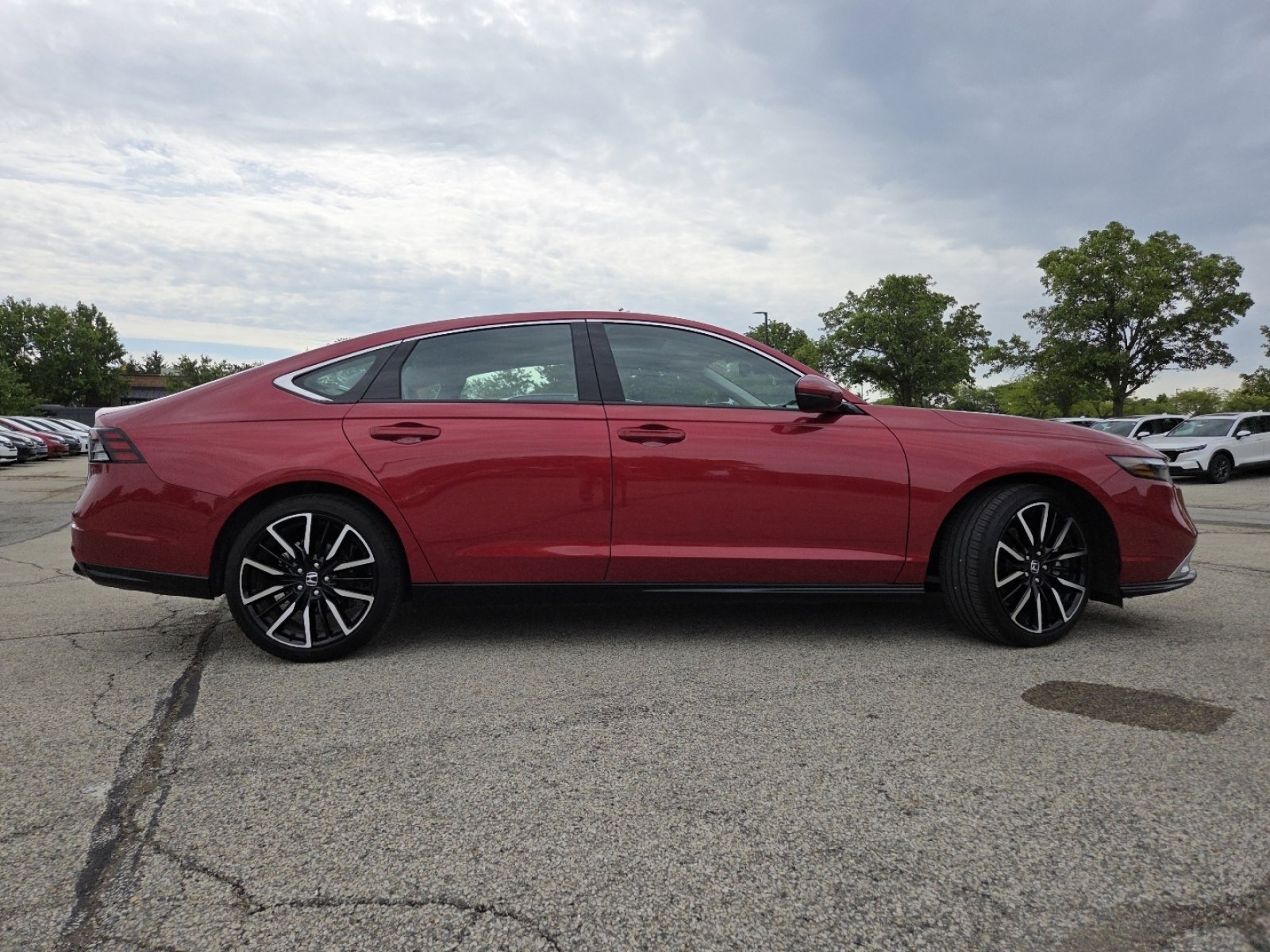 Certified 2025 Honda Accord Touring image 25