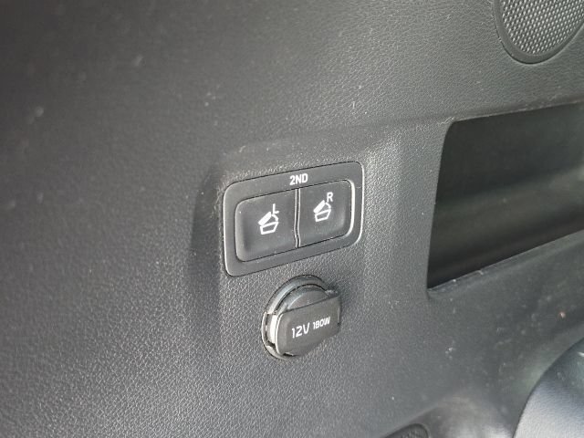 Used 2022 Kia Telluride SX w/ Towing Package FWD image 12